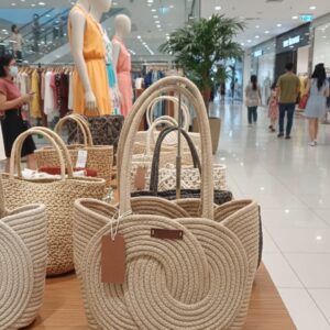 cotton rope boho fancy handbag stlish handmade .handmade cotton cored corssbody bags small purse with gold chain strap and strap and clasp, elegant shoulder bag,