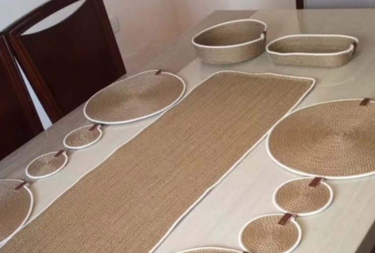 cotton rope/ jute /small dry grass/natural cane/chic dry grass bag/woven boho farmhouse table /kichen décor/washable and handmade rustic table/cotton rppe oval basket/cotton rope table runner/placemat natrual burlap farmhouse coster for drink/dining kitchen desk décor/oval basket/ white beige