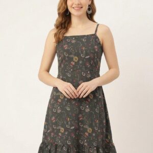 women red solid knotted top with cutout (copy)